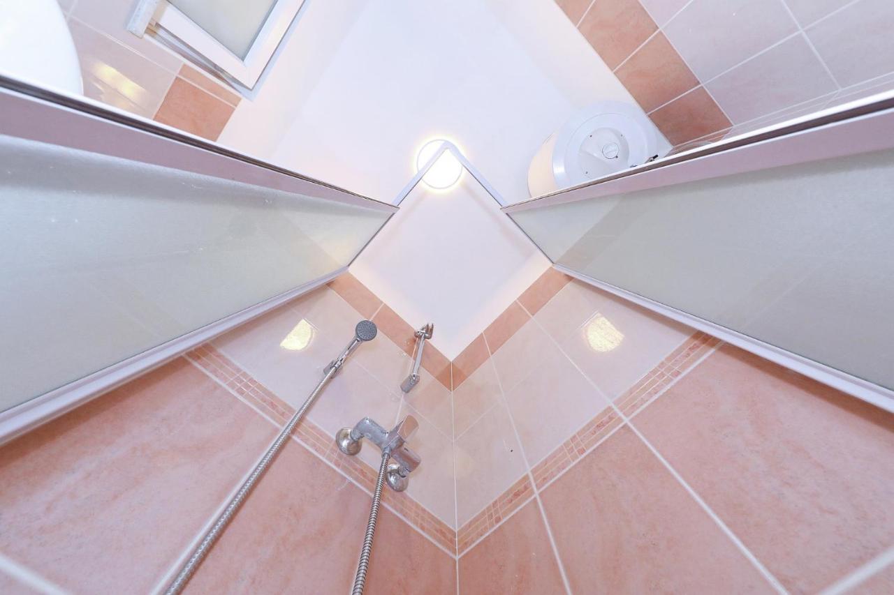 Apartmani Strpic ビオグラード・ナ・モル エクステリア 写真